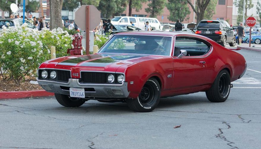 Oldsmobile 442