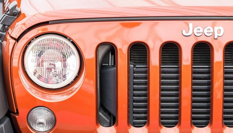 A Jeep grill