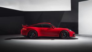 The 2018 Porsche 911 GT3 has a number of aerodynamic design features