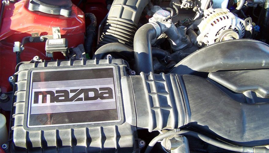 Mazda RX-7 Engine Bay