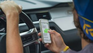 A new Washington distracted driving law prohibits the use of cell phones while driving