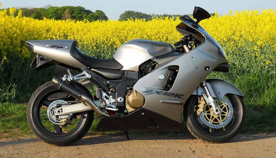 The Kawasaki ZX-12R has one of the fastest motorcycle 0-60 times