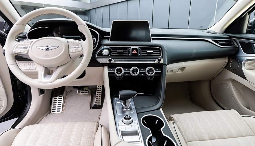 The Genesis G70 interior