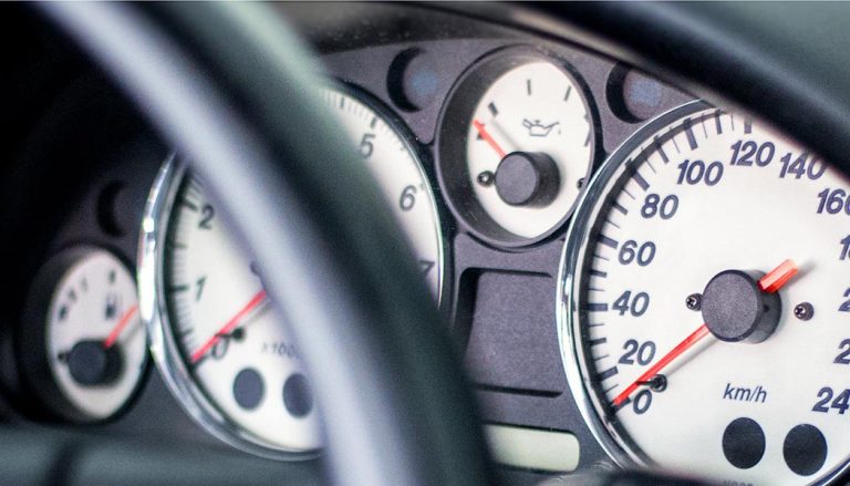 An oil pressure gauge fluctuates while driving