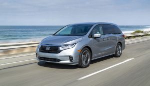 Upgraded looks, seats, and safety features all work to make the most popular minivan in the country even better for doing its job