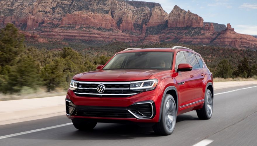 The 2020 Volkswagen Atlas is a big, comfortable family hauler that offers plenty of tech, good looks, and upscale amenities